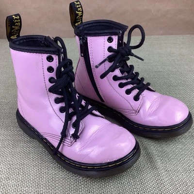 Botas de combate Dr. Martens meninas criança 1460 rosa couro envernizado com cadarço tamanho 11 - Imagem 1 de 4