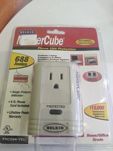 Belkin MasterCube Surge & Phone Protector F5C594-TEL 688 Joules Portable Compact - Picture 1 of 4