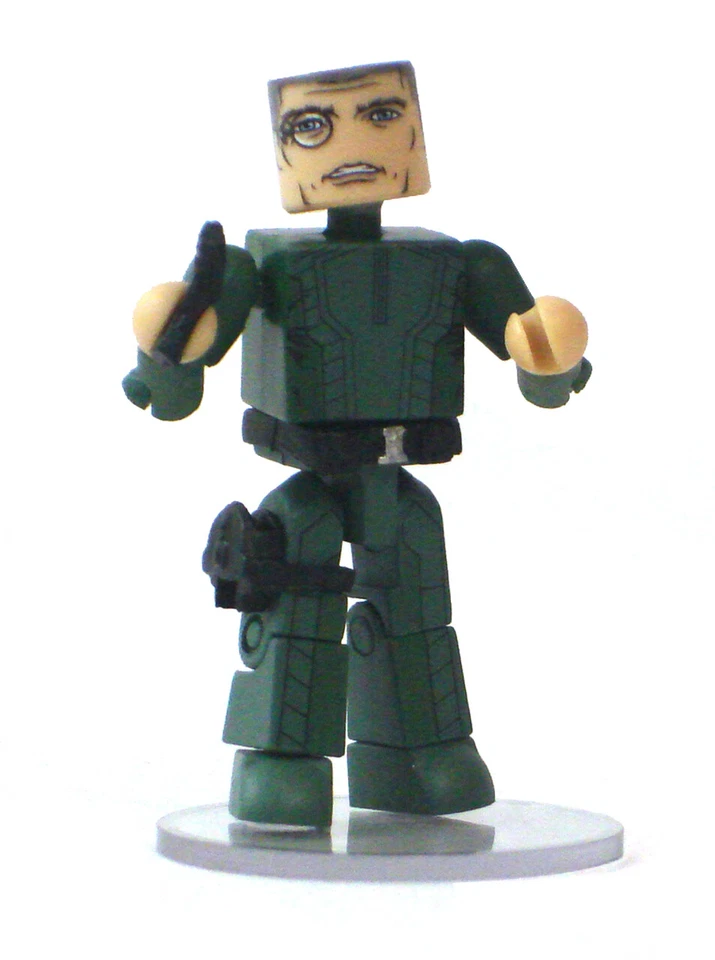 Figura misteriosa bolsa ciega Ultrón Avengers Age Baron Strucker Marvel Minimates Foto 1 de 2