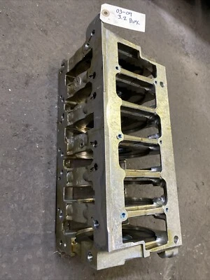 03-04 Estuche porta cigüeñal Porsche 986 987 Boxster Cayman 3,2 L 2,7 L 996 3,4 L Foto 1 de 4