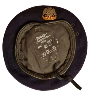 Yugoslav Army Navy Beret with Officer Badge Yugoslavia VJ SRJ - Picture 1 of 4