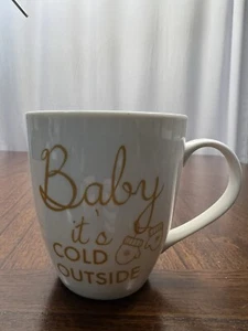 Pfaltzgraff Keramik Kaffeebecher Baby It’s Cold Outside 5” Höhe - Bild 1 von 5