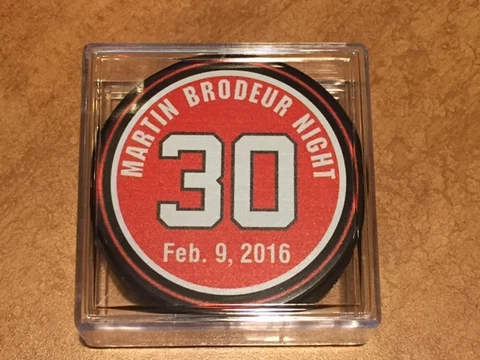 MARTIN BRODEUR NEW JERSEY DEVILS OFFICIAL RETIREMENT GAME PUCK IN CASE!! Cover