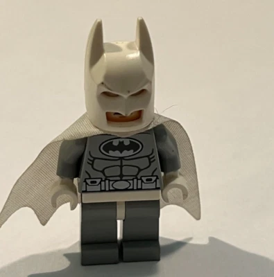 Minifigura genuina Lego Arctic Batman superhéroes de 76000 Foto 1 de 4