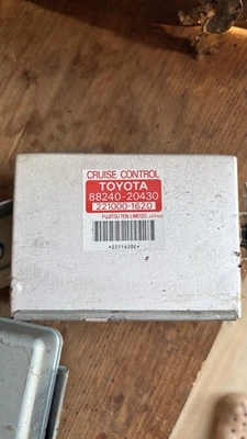 1994-1999 Toyota Celica Cruise Control Module 88240 20430 ** 221000-1620 - Image 1 of 2