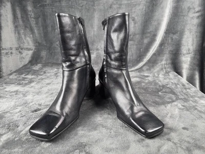 Botas Etienne Aigner para mujer talla 10 negras impacto punta cuadrada tacón bloque cremallera lateral Foto 1 de 4