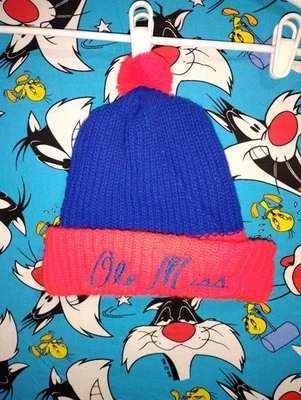 Винтажная зимняя вязаная редкая шапочка-помпон Miss Rebels сделано в США - Изображение 1 из 2