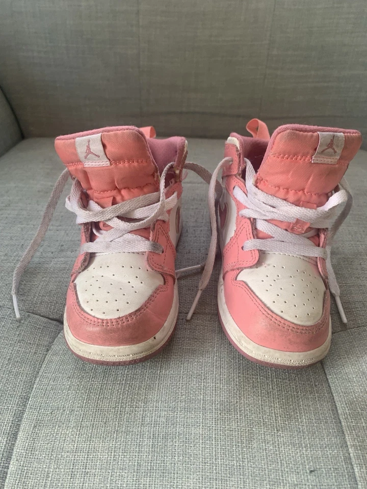 Nike Jordan 1 niño talla 8 Foto 1 de 4