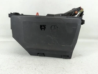 2018-2018 Jaguar E-pace Fusebox Fuse Box Relay Module J9c3-14a076-aa CWSQJ - Image 1 of 4
