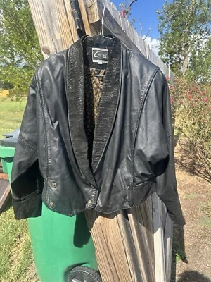 Vintage Global Identity black cropped leather jacket Size M - Image 1 of 4