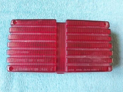 Оригинальный б/у задний объектив Stanley B, CBX1000, CB750/900F и т. д. 33702-422-601 от оригинального производителя - Изображение 1 из 4