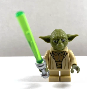 Lego Star Wars Yoda Olive Green Minifigure 75017 - Picture 1 of 4