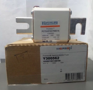 New Ferraz Shawmut PC72UD10C700D1A Y300562 Protistor Fuse 700A 1000V  - Picture 1 of 4