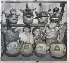 LARGE 1955 Press Photo Mary Ann Healy Pat Healy 8 are helping out pumpkin stand