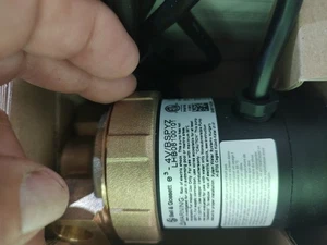 NUEVO BELL & GOSETT Ecocirculador con Multi-Velocidad, Latón Sin Plomo (1/2" FPT)  - Imagen 1 de 9