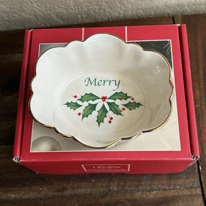 Vintage Lenox Holiday ovale geriffelte Schale - 4,75" - neu in Box festliches Geschenk bereit - Bild 1 von 10