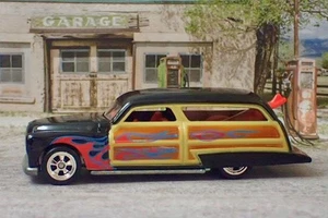 Retro Rod 1949 Mercury Eight Woody Surf Wagon 1/64 Scale Limited Edition C - Picture 1 of 5