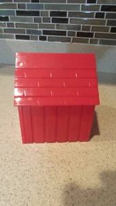 Breyer Hundehütte Kunststoff rot - Bild 1 von 6