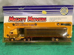 Ertl Mighty Movers Mack COE w/ Livestock Trailer #1188, 1987