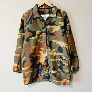 Herschel Supply Company Voyage Long Coach Jacket Woodland Camo Size Medium NEW - Picture 1 of 12
