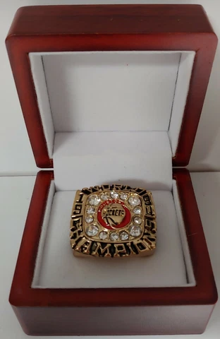 Houston Rockets - 1994 Basketball Championship Ring WITH Wooden Box Cover