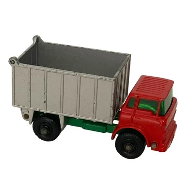 Matchbox Series No 26 G.M.C. Tipper Truck Made In England By Lesney - Image 1 of 4