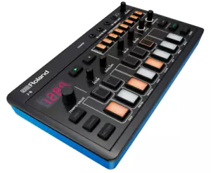 Roland J-6 AIRA Compact Chord Synthesizer New from Japan - Picture 1 of 6