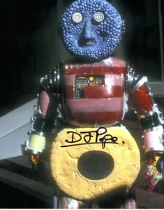 Doctor Who Autogramm: DAVID JOHN POPE (The Happiness Patrol) signed Foto - Bild 1 von 1