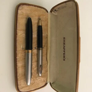 Shaeffer’s white dot pen and mechanical pencil set in leAther case - Picture 1 of 5