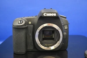 Canon EOS 30D 8.2MP Digital SLR Camera Body Only Tested Working - Picture 1 of 7