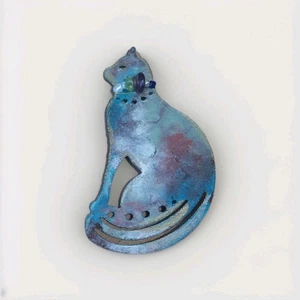 Broche prendedor gato vintage Gina Designs hecho a mano metálico con cuello de cuentas 2,5"  - Imagen 1 de 3