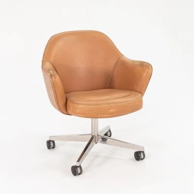 C. 1979 Eero Saarinen for Knoll Executive Swivel Desk Chair Tan Leather 68UPC - Image 1 of 4
