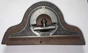 Eisen Mantel-Uhr Neigungsmesser-Stufe Pat. Aug. 7 1883 mit handgefertigtem Koffer - Bild 1 von 5