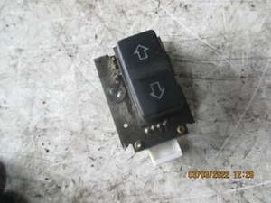 RANGE ROVER P38 1999 HECKSCHEIBENSCHALTER YUF101570 - Bild 1 von 3