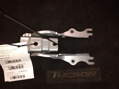 CX-5      2015 Hood Hinge 1055493 - Изображение 1 из 4