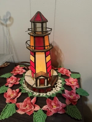 Tiffany Style Stained Glass Lighthouse Nightlight Table Lamp Electric Red White - Image 1 of 4