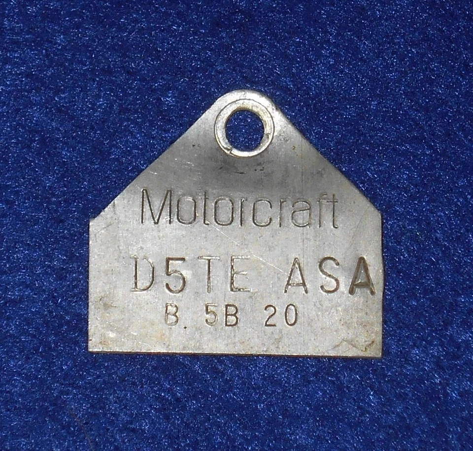 Camión Ford F100 1975 F150 F350 original 360 2 V M/T carburador etiqueta de identificación D5TE-ASA Foto 1 de 1