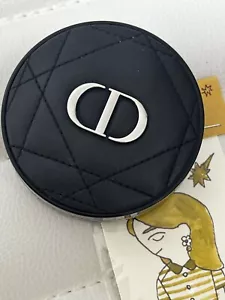 【SHIP TODAY】 Christian Dior HOLIDAY foundation Forever CASE w/ Mirror JAPAN - Picture 1 of 6