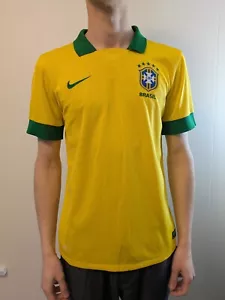Brazil Jersey Neymar 10 Men's Size Medium Yellow Nike Short Sleeve Collared - Picture 1 of 7