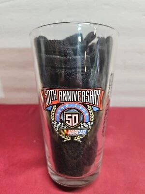 Vaso de cerveza NASCAR Bill Elliott 50 aniversario 1948-1998 usado Foto 1 de 4