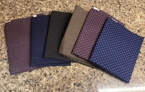 De Colección Cranston VIP Tela de Edredón de Algodón - Pequeño Punto Calicó Fat Quarter Lote - Imagen 1 de 5