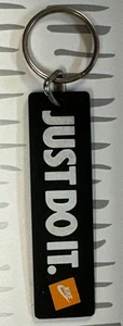 Nike Air Just Do It Portachiavi Hang Tag Nero Arancione Bianco Swoosh Retrò Vintage - Foto 1 di 3