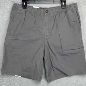 Izod Shorts Mens 34X8.5 Grey Casual Walking Cargo Elastic Waist Flap Pockets NEW - Picture 1 of 8