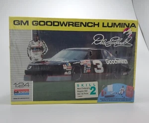 Dale Earnhardt Monogram GM Goodwrench Lumina Model Kit With Driver - Picture 1 of 4