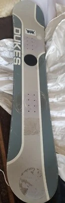 GENERADOR DUKES SNOWBOARD TAMAÑO 154 cm  Foto 1 de 3