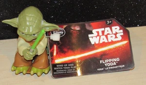 NEW JEDI YODA Lightsaber Flipping Toy STAR WARS THE FORCE AWAKENS Disney Store - Picture 1 of 3