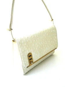 Saks Fifth Avenue original cremefarbene Lederdesign-Handtasche, verstellbarer Riemen & Klappe - Bild 1 von 12