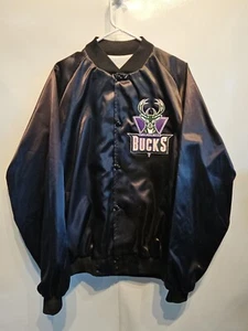 Vintage Milwaukee Bucks NBA Basketball Snap Satin College Jacke Mantel Herren XL - Bild 1 von 8