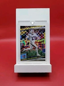 Prestige Josh Allen Xtra Points Premium Gold 2022/99 Buffalo Bills - Imagen 1 de 2