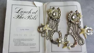 VINTAGE 1988 MITTAGESSEN IM RITZ LUCKY STARS OHRRING SIGNIERT HUFEISEN WESTERN GOLD - Bild 1 von 20
